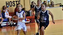 Basketbalové minidívky U11 Strakonic slaví další výhru.