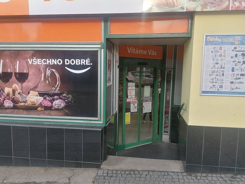 Prodejna v ulici Podskalská ve Strakonicích se změní na non-stop supermarket.