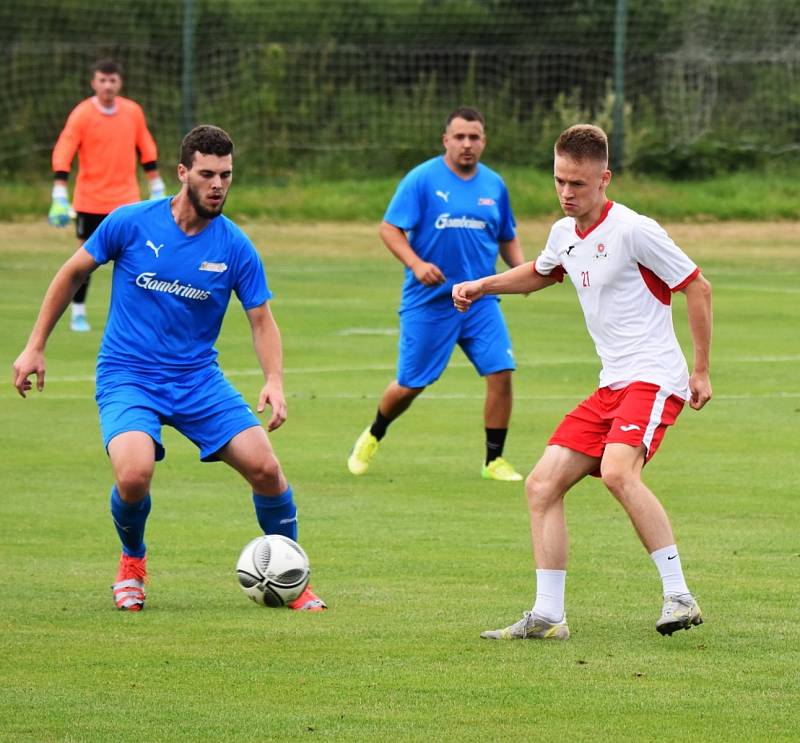 Přátelský fotbal: Sokol Bavorov přípravky 1999 - 2007 - FC Písek st. dorost 8:5.