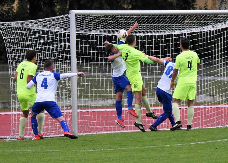 Fotbalový KP: Junior Strakonice - TJ Osek 1:1 (0:0).