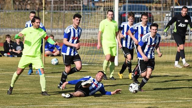 Fotbalový KP: Blatná - Osek 3:2 (3:0).