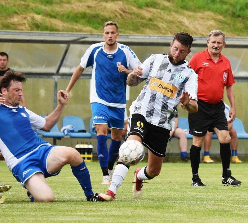 Fotbalová příprava: Znakon Sousedovice - SK Vacov 1:2.