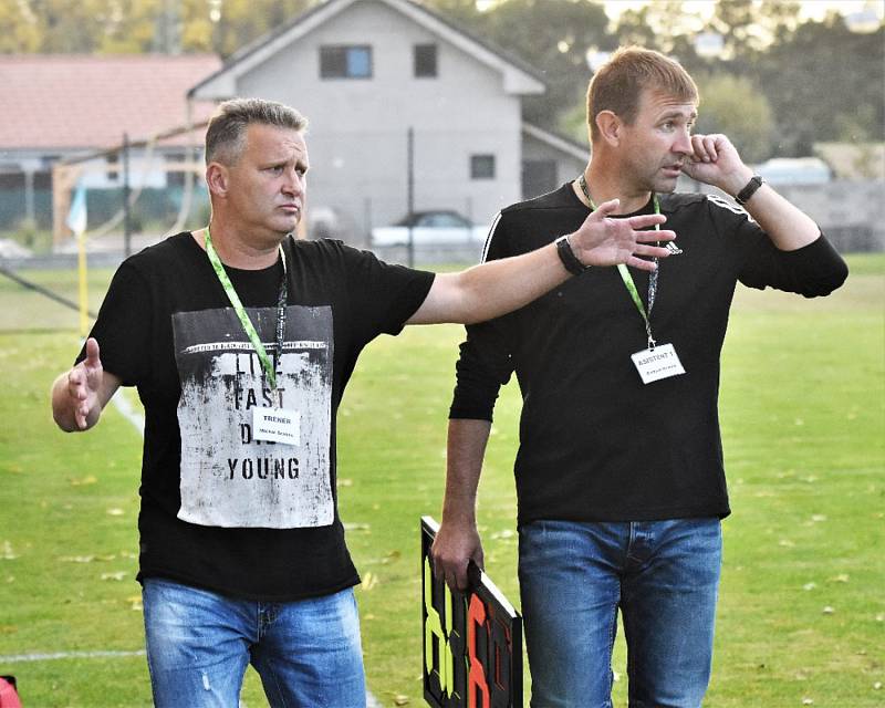 Fotbalový přebor kraje: Olešník - Blatná 4:1.