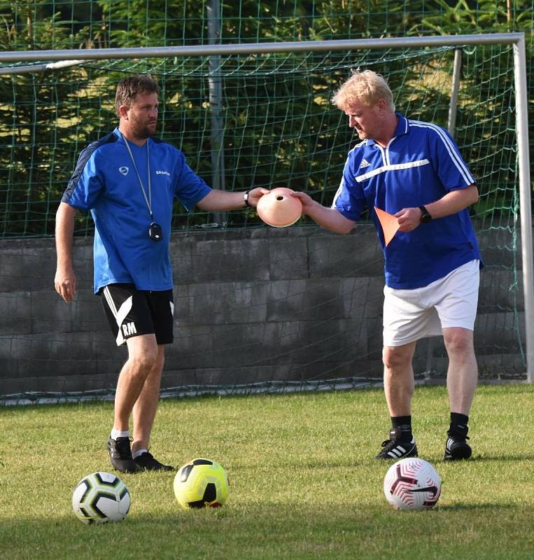 Fotbalisté Oseka již začali přípravu na novou sezonu v krajském přeboru.