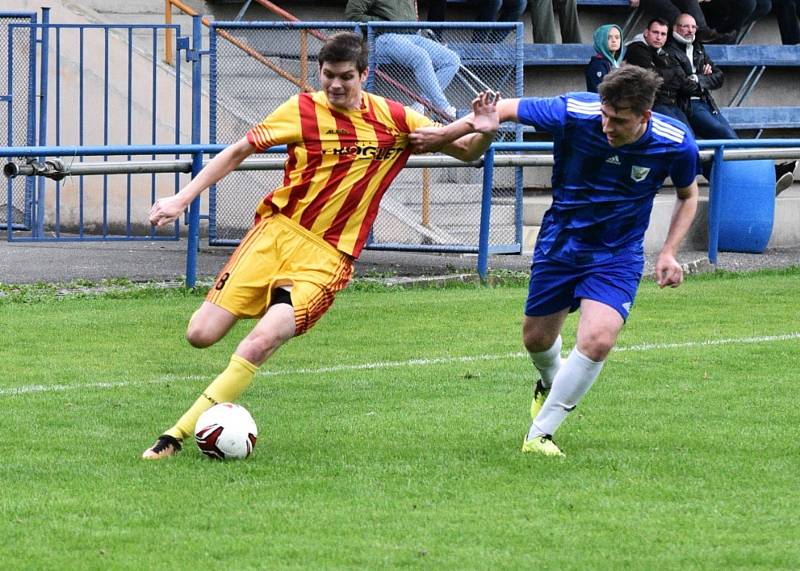 Fotbalový KP: Junior Strakonice - Sokol Sez. Ústí 2:0.