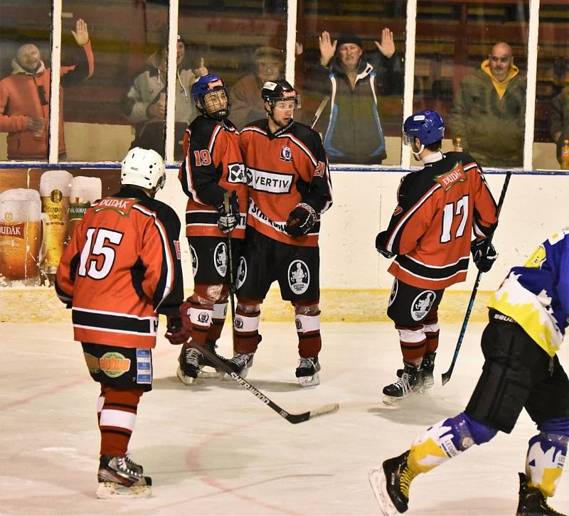 KL hokejistů: HC Strakonice - Veselí nad Lužnicí 5:4 (2:2, 1:1, 2:1).