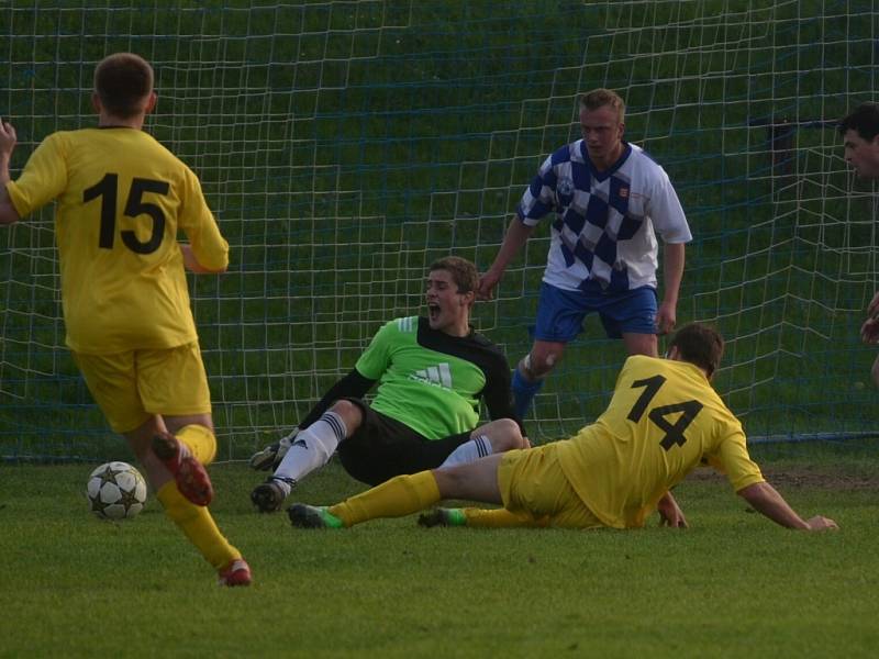 Sedlice doma podlehla Hluboké 0:2.