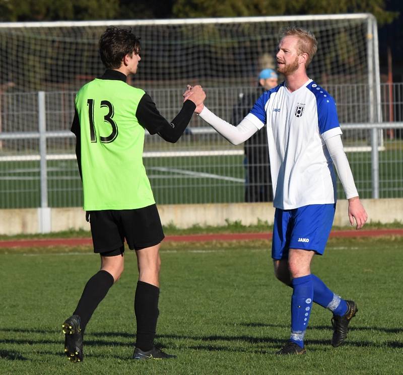 Fotbalový KP: Junior Strakonice - Rudolfov 1:2 (1:2).