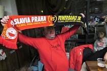 Strakoničtí fanoušci Slavie Praha vyrazili na utkání s Fenerbahce Istanbul.