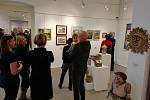 V sobotu 22. prosince pokračovala výstava Klubu vodňanských výtvarníků v městské galerii.