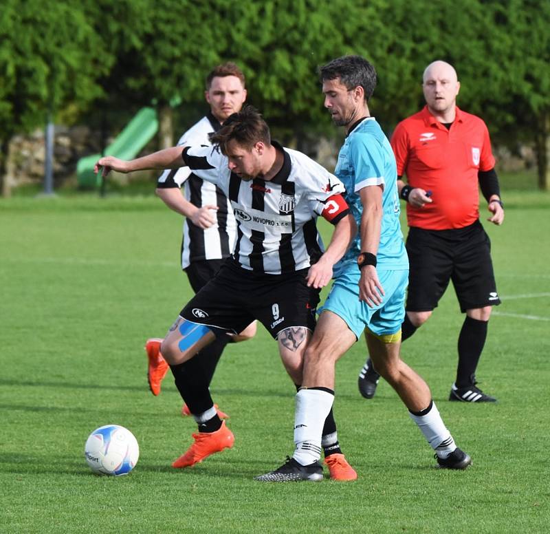 Fotbalový OP Strakonicka: Dražejov - Chelčice B 2:2 (2:0).