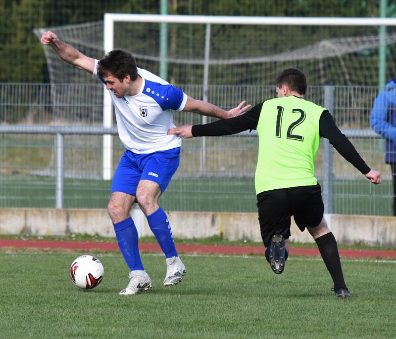 Fotbalový KP: Junior Strakonice - Rudolfov 1:2 (1:2).