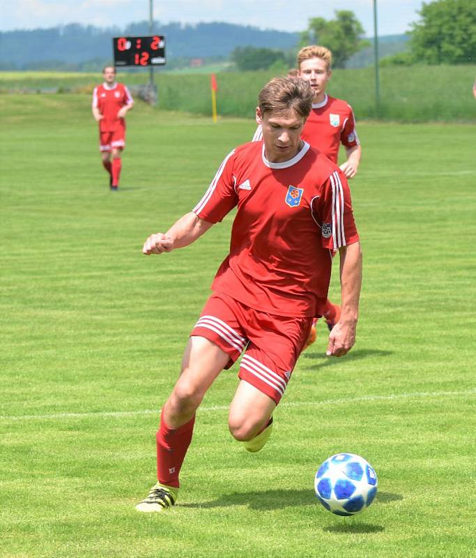 Fotbalový krajský přebor: Osek - Třeboň 0:4.