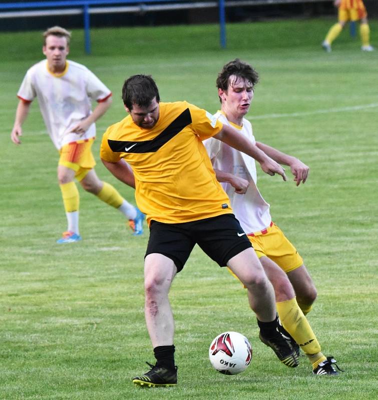 Přípravný fotbal: Junior Strakonice - Vacov 6:1.