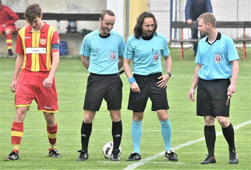 Starší dorost Junioru porazil Sedlčany 3:0.