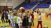 Superfinále zakončilo ročník Školské ligy v basketbale.