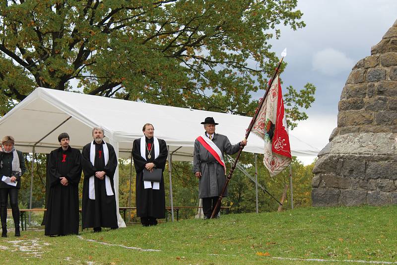 Sudoměř - Pietní akt k uctění památky Jana Žižky z Trocnova se uskutečnil u památníku bitvy u Sudoměře.