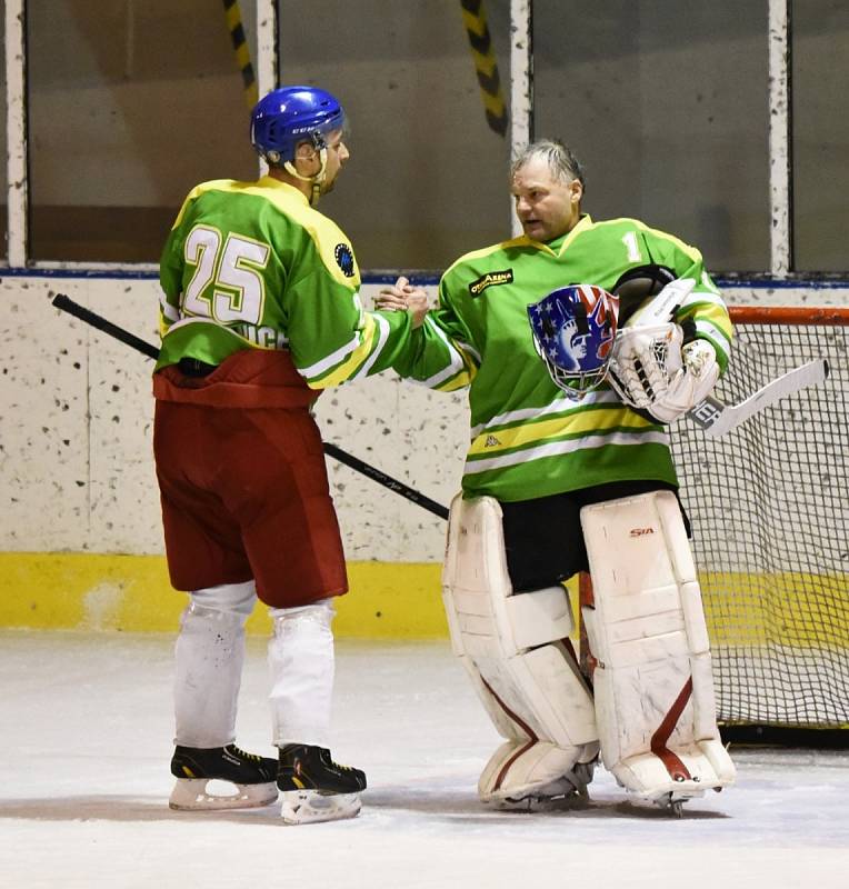 Hokejový OP Strakonicka: Drahonice - Katovice 6:6.