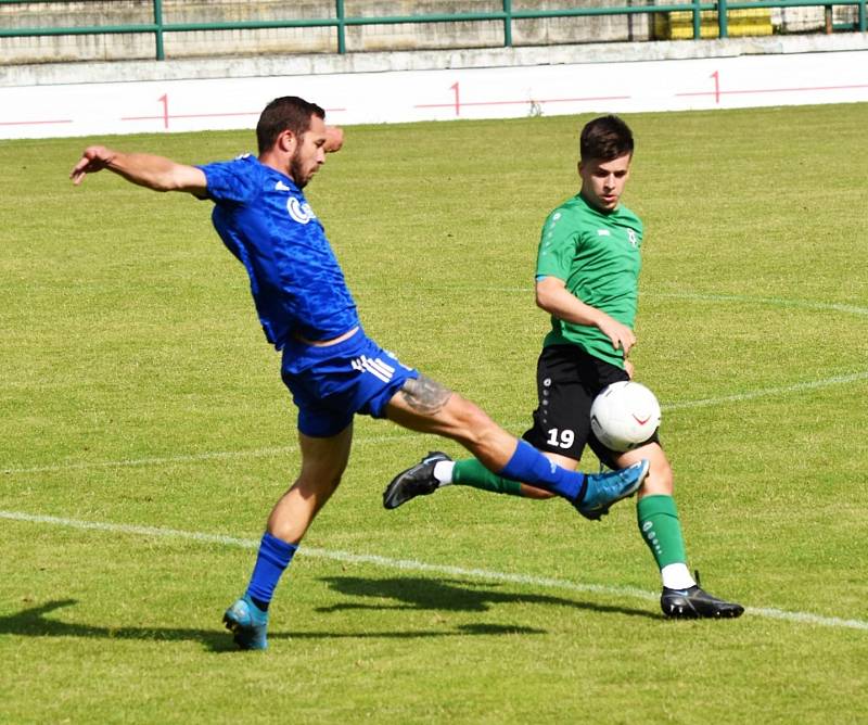 Fotbalová divize: FK Příbram B - Otava Katovice 2:2 (1:1).