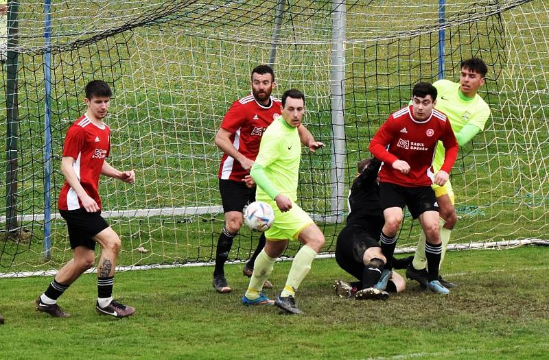 Fotbalový KP: TJ Osek - Týn nad Vltavou 0:0.