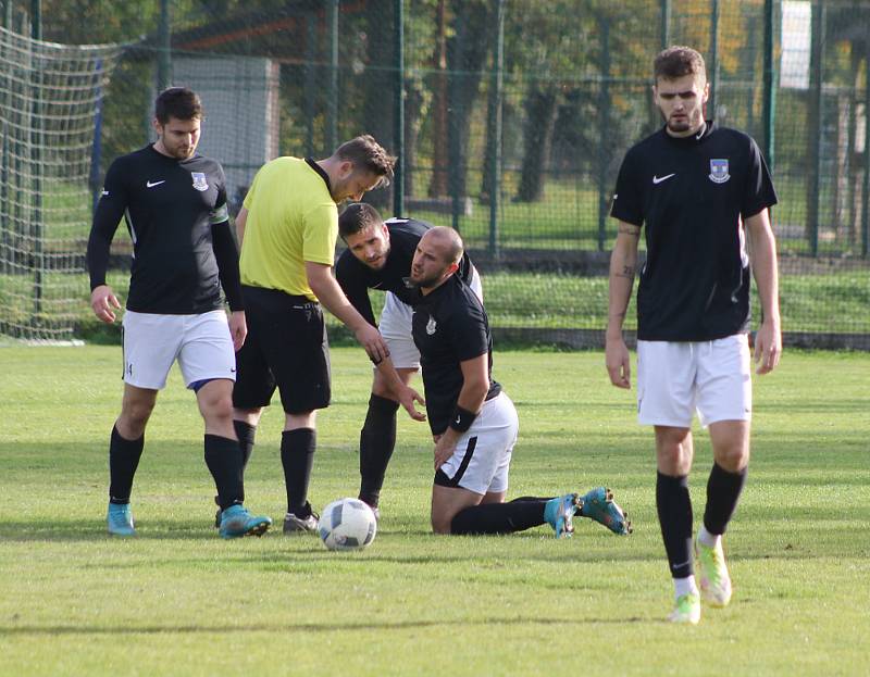 Fotbalová I.A třída. Strunkovice - Dolní Dvořiště 1:1 (1:0).