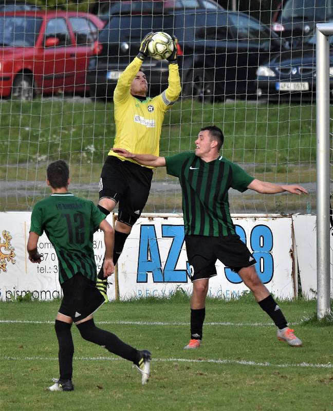 Fotbalová divize: Rokycany - Katovice 1:0.