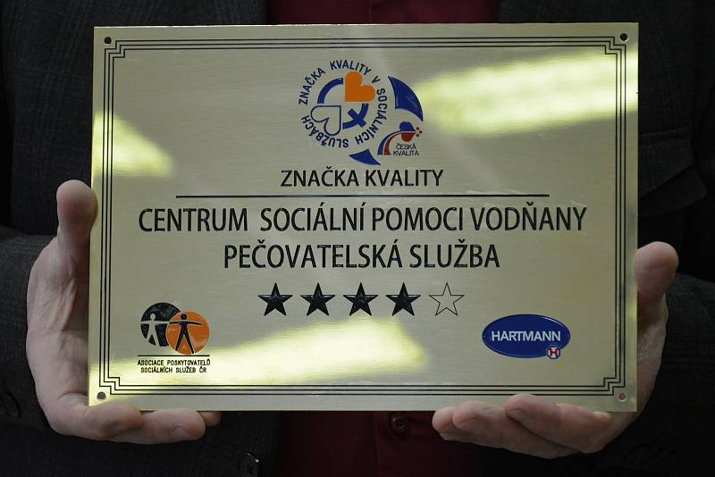 Slavnostního převzetí ceny se zúčastnili zástupci města Vodňany, sociální pracovníci a jejich klienti.