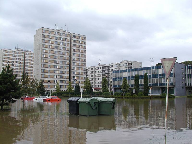 Ničivé povodně roku 2002 ve Strakonicích.