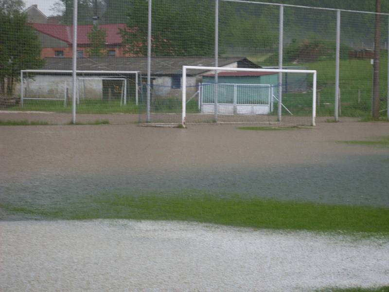 Bouřka v Sousedovicích