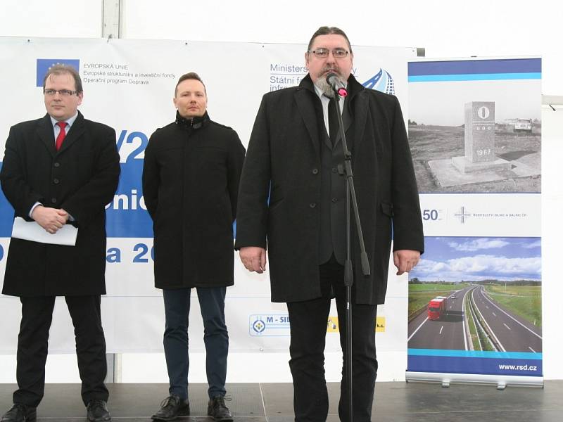 Slavnostní zahájení výstavby severního dopravního půloblouku ve Strakonicích.