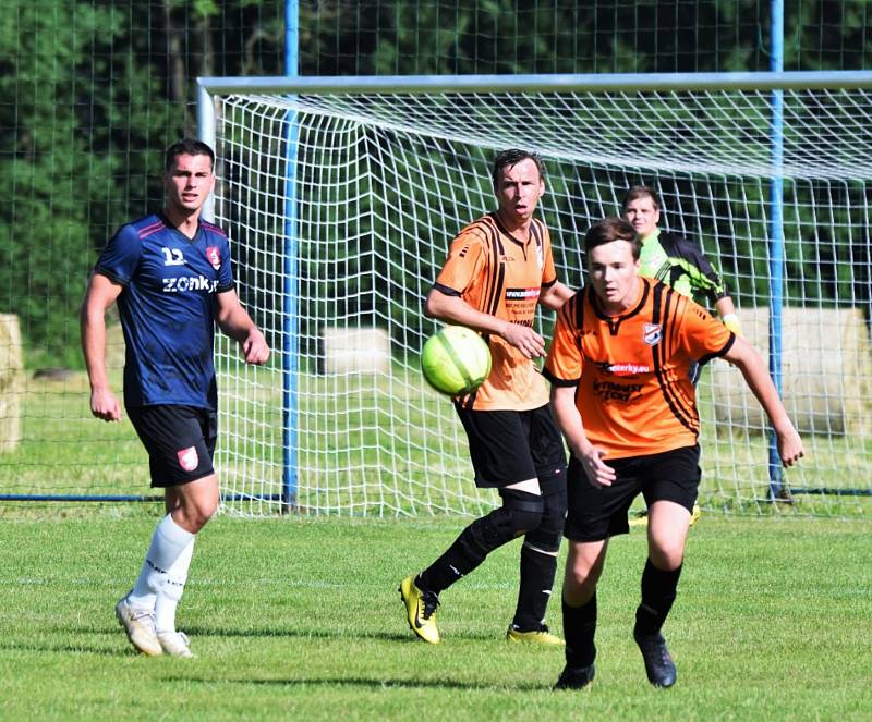 Fotbalový OP Strakonicka: Štěkeň - Balvani Strakonice 8:1 (3:1).