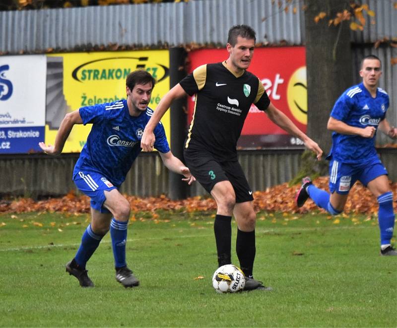 Fotbalvá divize: Otava Katovice - Slavoj Český Krumlov 2:1 (1:0).