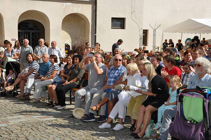 Ve čtvrtek 23. srpna byl zahájen 23. ročník mezinárodního dudáckého festivalu ve Strakonicích.