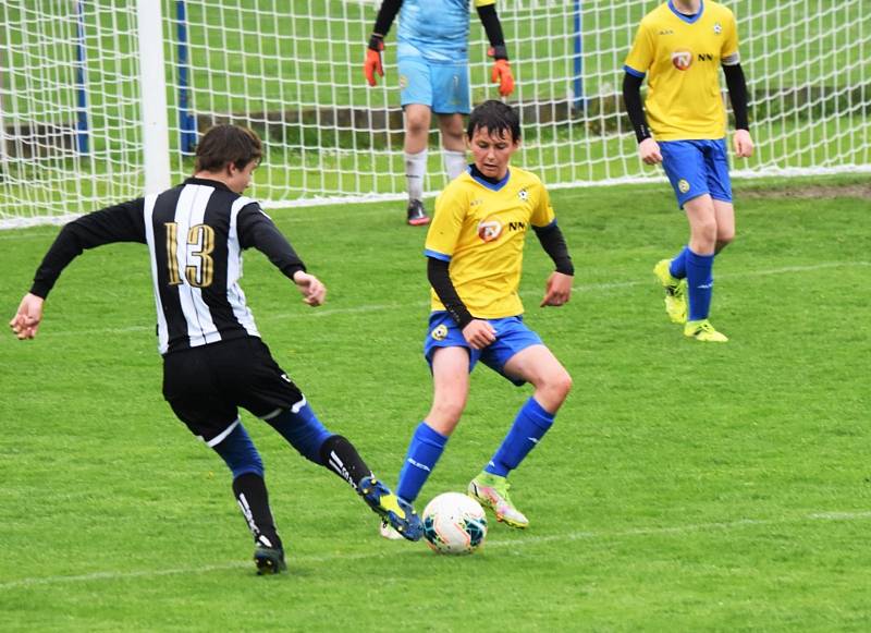 I.A starší žáci: Slavoj Volyně - FC Písek B 3:1 (2:0).