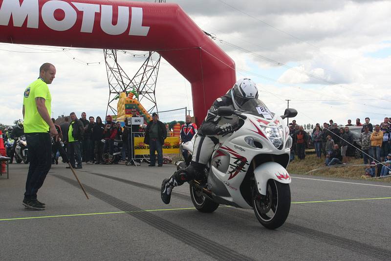 Vodňany - Na rovince u obce Pražák se v sobotu konal 18. ročník Motosprintu.