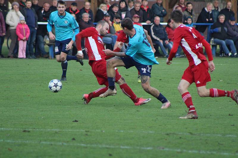 Fotbalová divize: Katovice - Klatovy 1:1 - penalty 6:7.