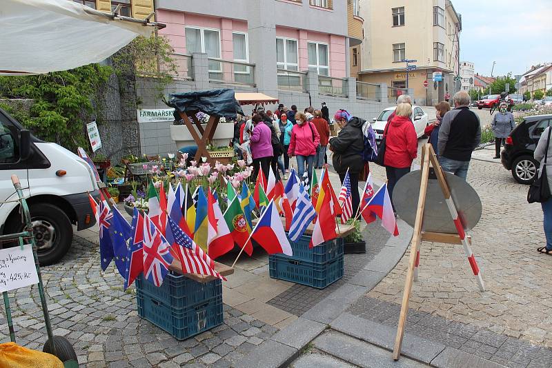 Farmářské trhy ve Strakonicích 15. května.