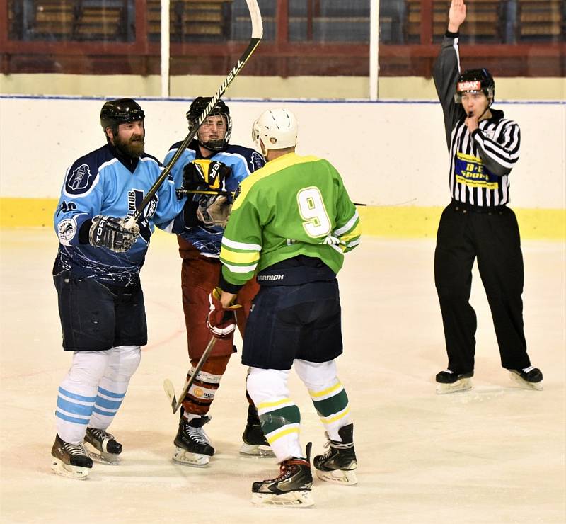 Hokejový OP Strakonicka: Drahonice - Katovice 6:6.