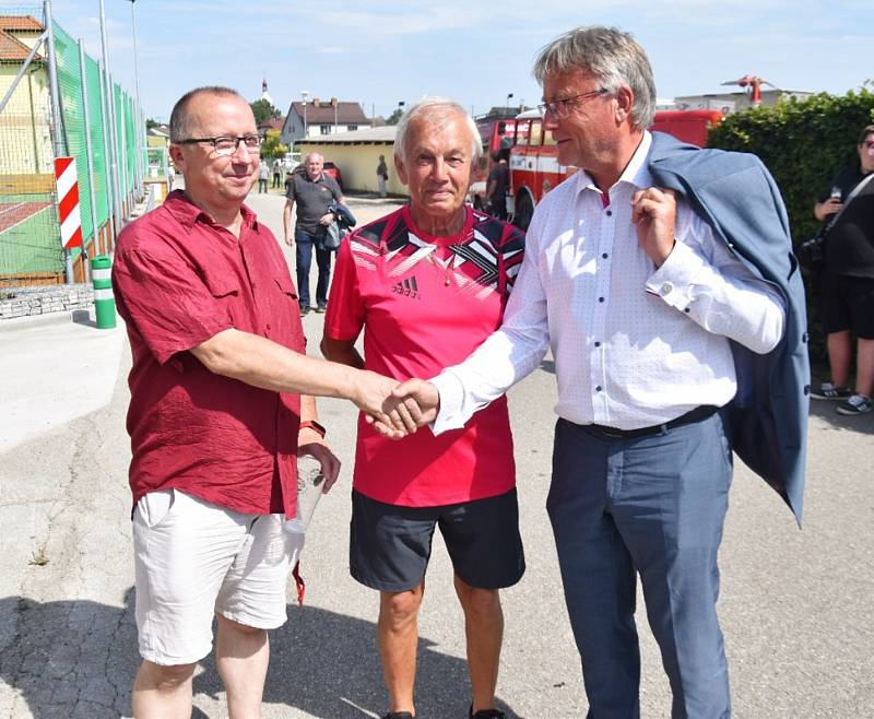 Fotbalisté Chelčic v sobotu oslavili šedesáté narozeniny klubu.