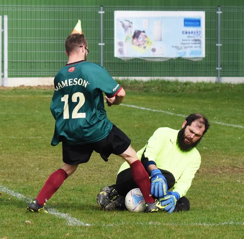 III. třída Strakonicka:Cehnice B - Štěkeň B 2:5.