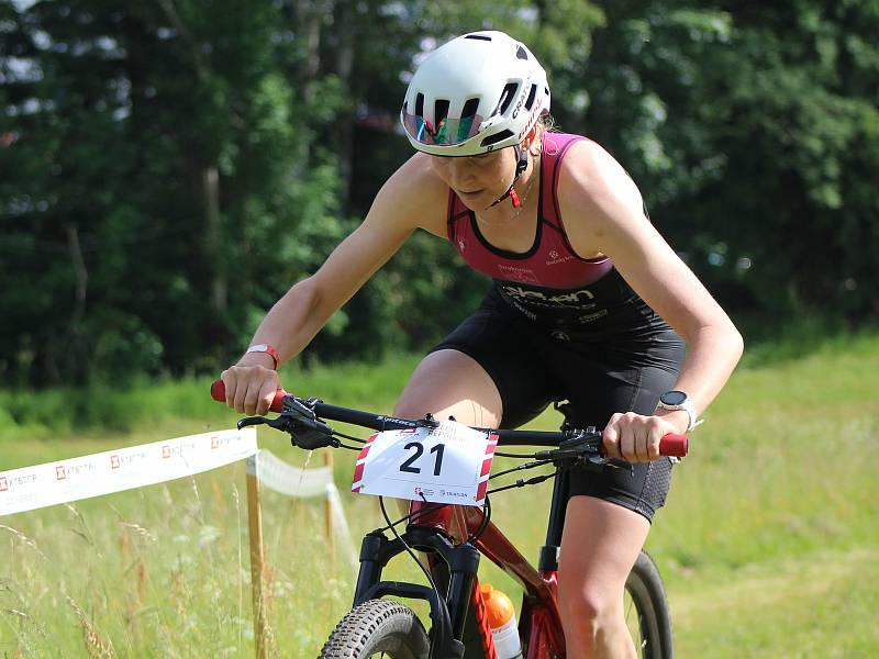 Jana Pichlíková vybojovala v XTERRA Originál v kategorii do 39 let skvělé druhé místo a nominaci na Havaj.