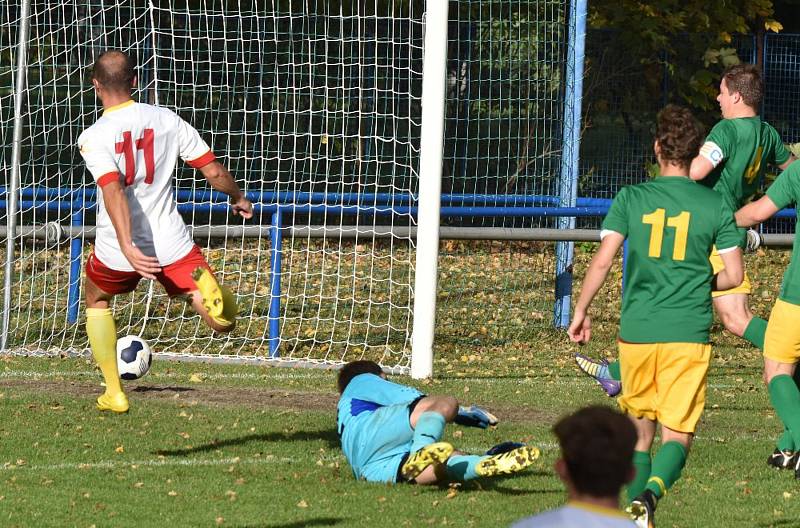 Fotbalisté Junioru Strakonice doma v derby porazili Prachatice 2:0.