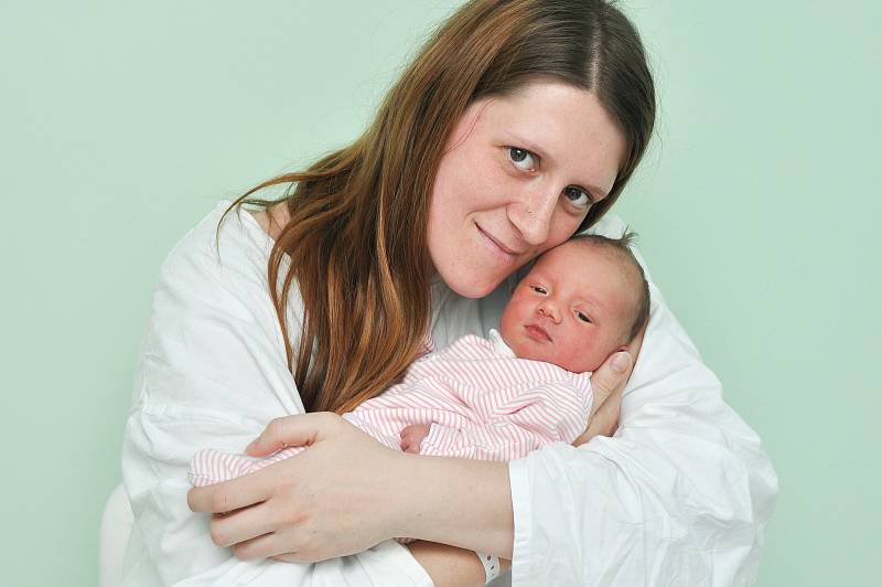 Agáta Kubištová ze Strakonic. Agátka se narodila 1.3.2019 v 6.43 hodin a při narození vážila 2630 g. Agátka je prvorozená.