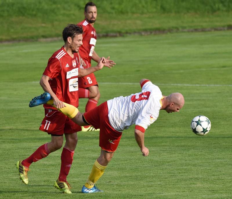 Fotbalisté Junioru Strakonice prohráli v Týně 1:2.