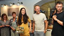 Společná kuchařka přátel a bloggerů byla představena ve středu 23. května v restauraci Sůl a Řepa.
