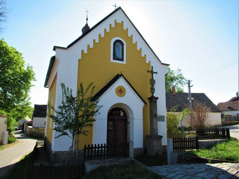 Jan Malířský navštívil další tři obce okresu, a to Milčice, Lažany, Doubravic u Blatné a cestu domů zakončil kapličkou v Mečíchově.