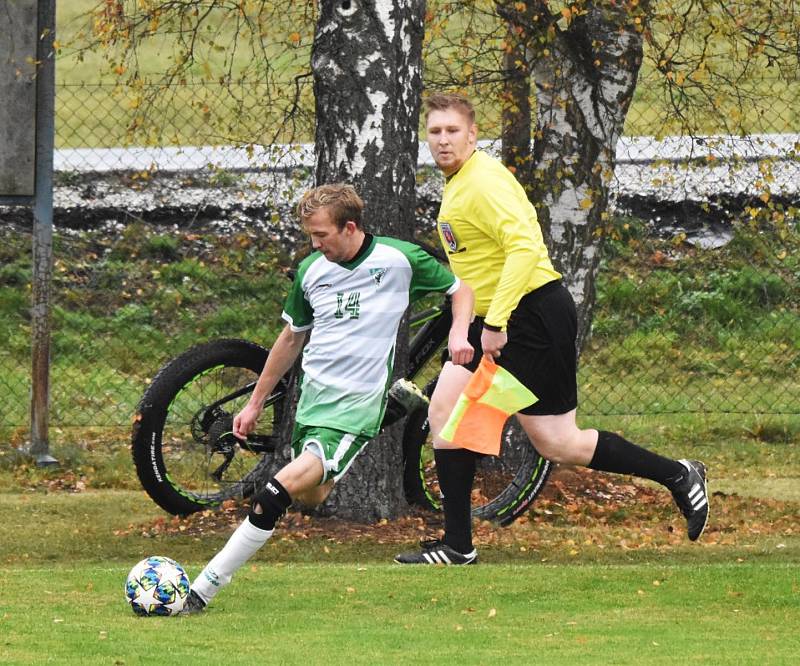 Fotbalová I.B třída: Střelské Hoštice - Volyně 3:0.