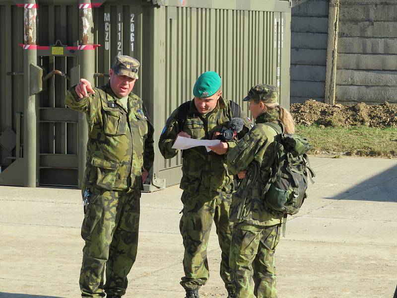 V prostorách 25. protiletadlového raketového pluku ve Strakonicích se v pátek 22. října uskutečnila již popáté náborová akce pro veřejnost, Vojákem na zkoušku.