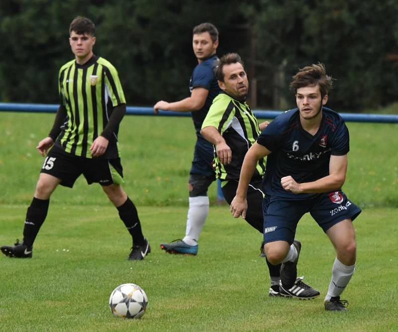 Fotbalový OP Strakonicka: Štěkeň - Chelčice 2:4.