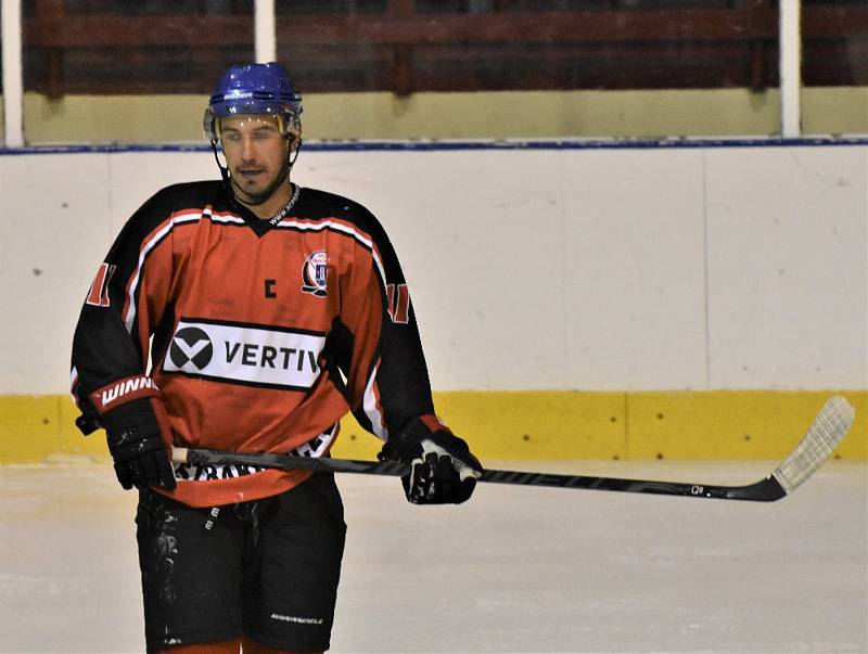 HC Strakonice – TJ Hluboká nad Vltavou Knights 8:5 (5:3, 1:1, 2:1).